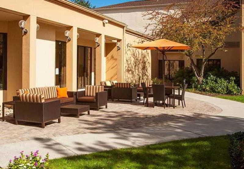 Courtyard By Marriott Charlottesville Exterior photo